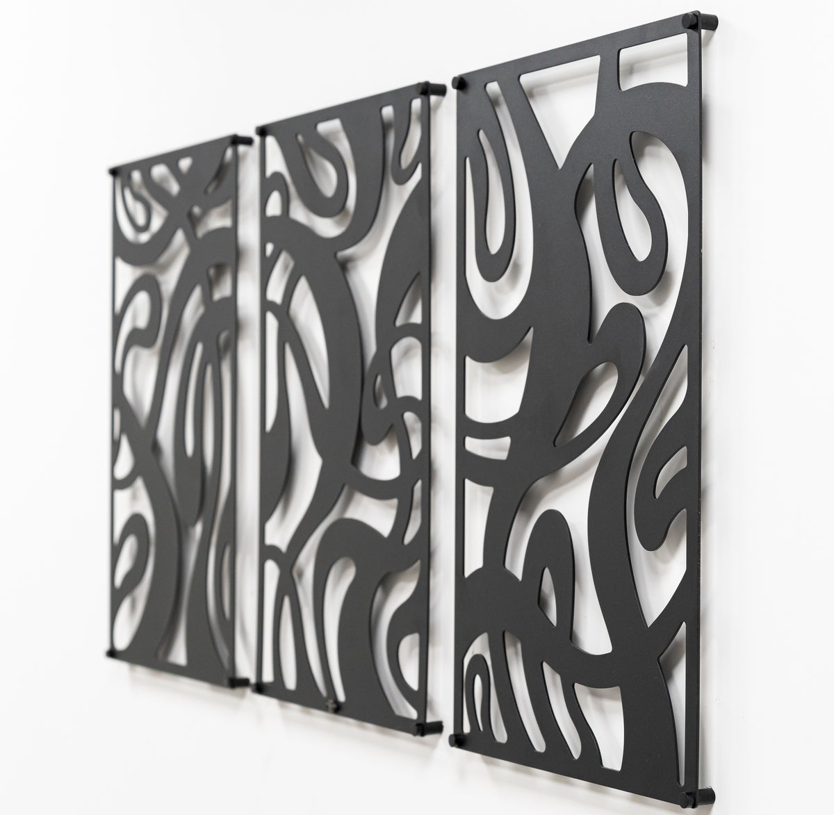 Wavy (Metal Wall Art)